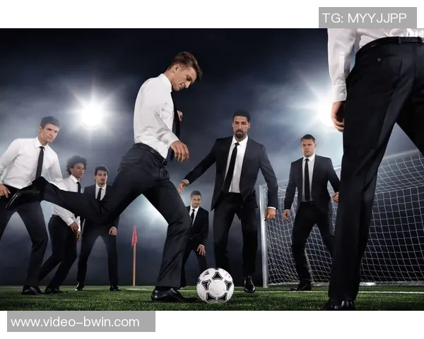 蓝色队服的足球队如何在赛场上展现团队精神与竞技风采 蓝色队服的足球队如何在赛场上展现团队精神与竞技风采